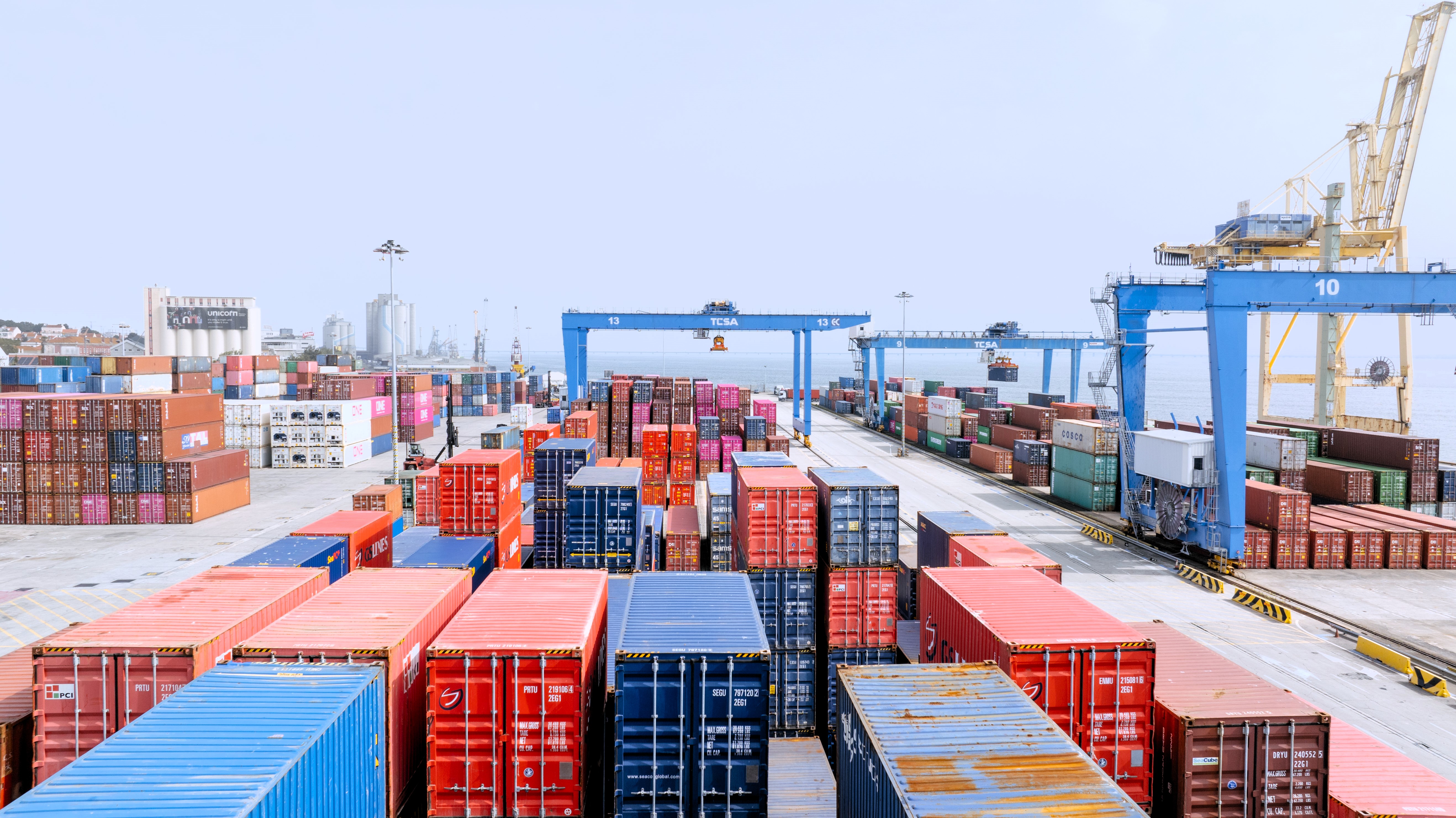 Terminal de carga contentorizada